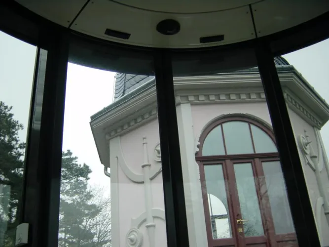 Villa-Ural.jpg