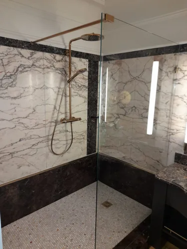 dusche_gewandhaus.jpeg